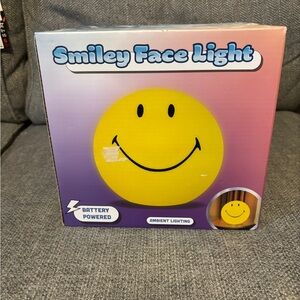 Smiley Face Ambient Lightening